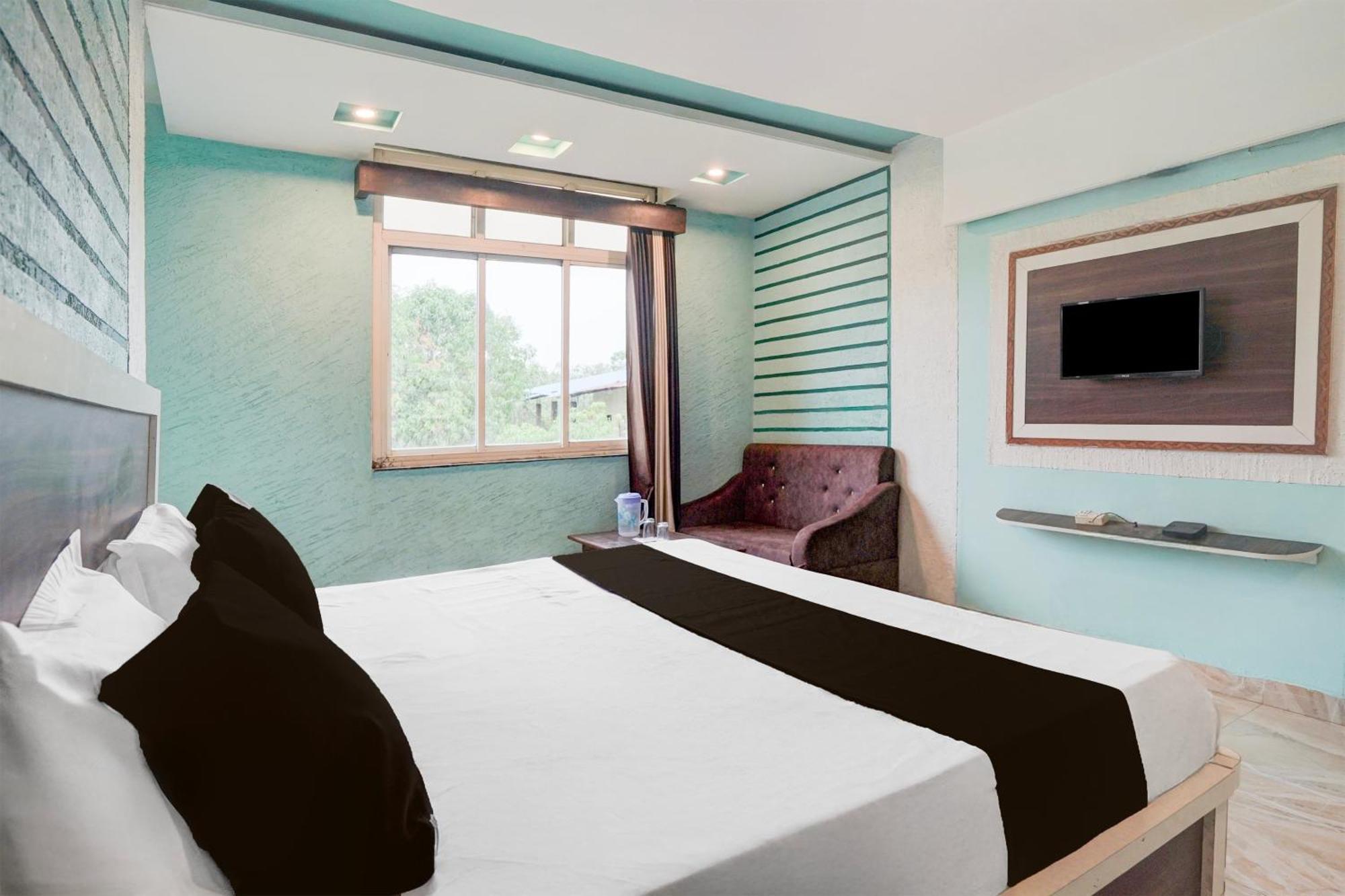 Spot On Pachmarhi Hills Hotel ภายนอก รูปภาพ